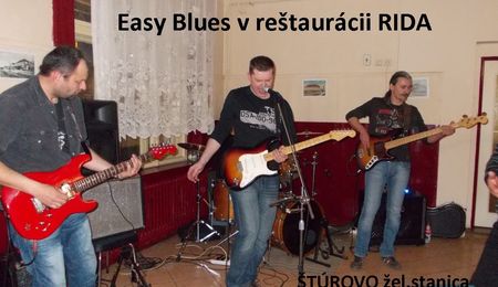 Easy Blues koncert a párkányi vasútállomáson