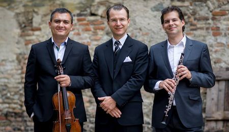 A Hugo Kauder Trio Lakatos Róberttel ad koncert Nyitrán