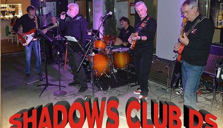 Retro est a Shadows Club DS zenekarral Dunaszerdahelyen