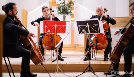 A Rácz Cello Quartett koncertje Farnadon