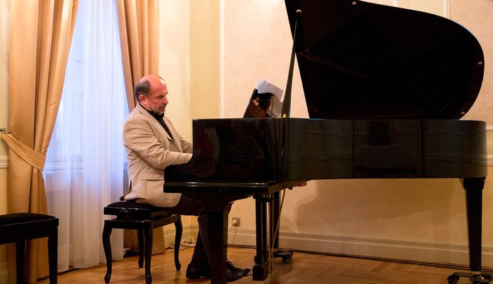 Eckhardt Gábor zongoraestje online