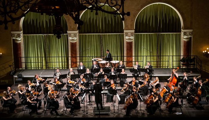 A Szent István Filharmonikusok hangversenye online