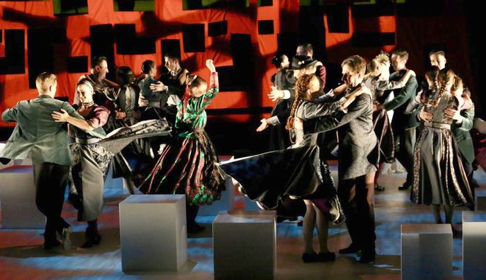 TáncszínházON: Gyertyaláng – a Duna Művészegyüttes online előadása