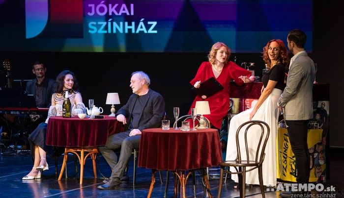 Bérletek Éjszakája a Komáromi Jókai Színház művészeivel
