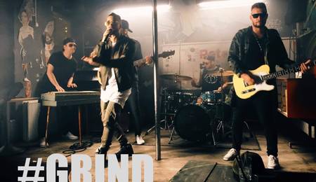 ÚJ KLIP: Rap és rock a Kállay Saunders Band új dalában - #Grind