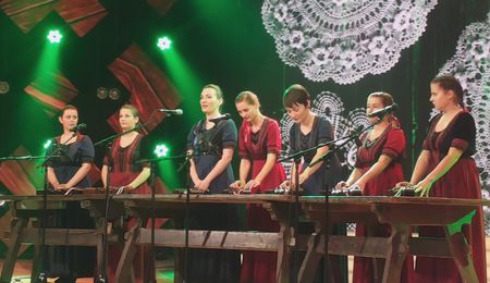 VIDEÓ: Magyarul énekelt a Szlovák köztévé tehetségkutatójában a Buzitai Citerazenekar