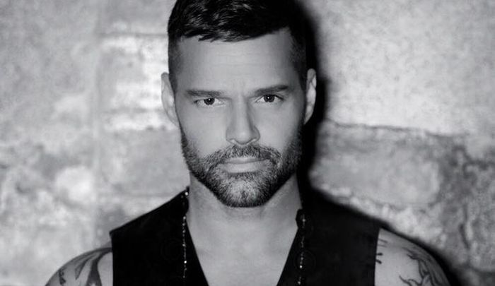 Ricky Martin szeptemberben Budapesten és Prágában koncertezik