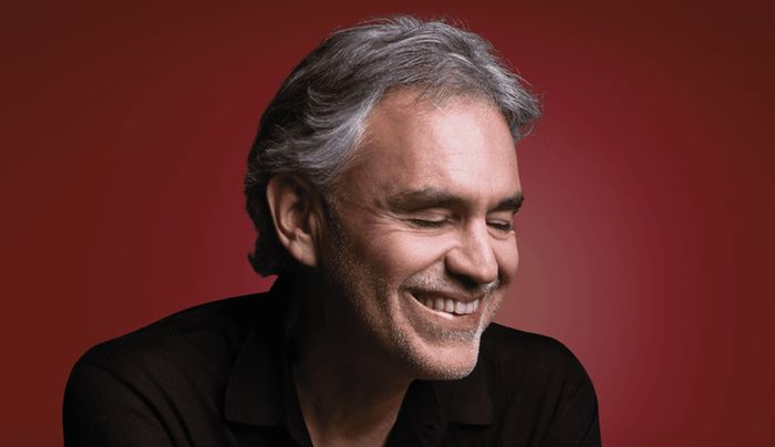 ÚJDONSÁG: Andrea Bocelli egy csodálatos dallal kíván boldog karácsonyt