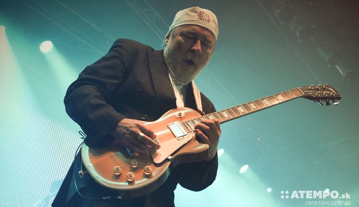 70 éves Elefánt - Új maxival jelentkezik az Omega gitárosa (+a dalok)