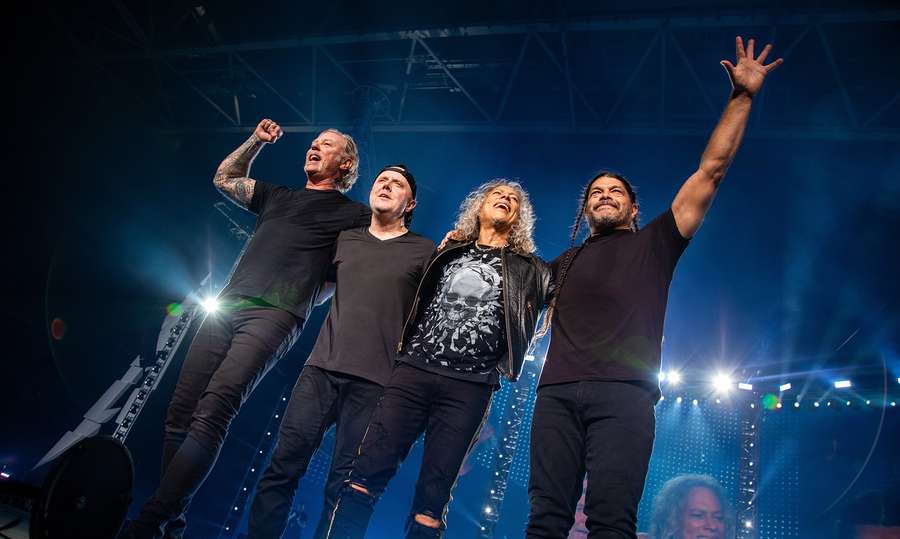 VIDEÓ: Nézzétek meg otthonról a Metallica Párizsi koncertjét