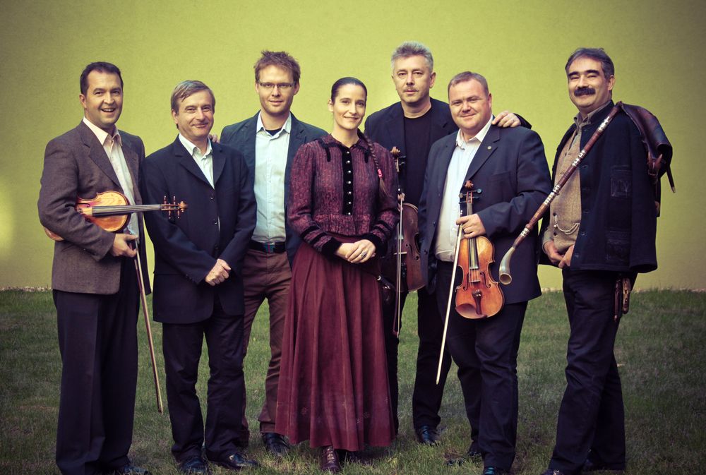 Tanúhegyek - a Fonó Zenekar rendhagyó koncertsorozatra indul Felvidéken