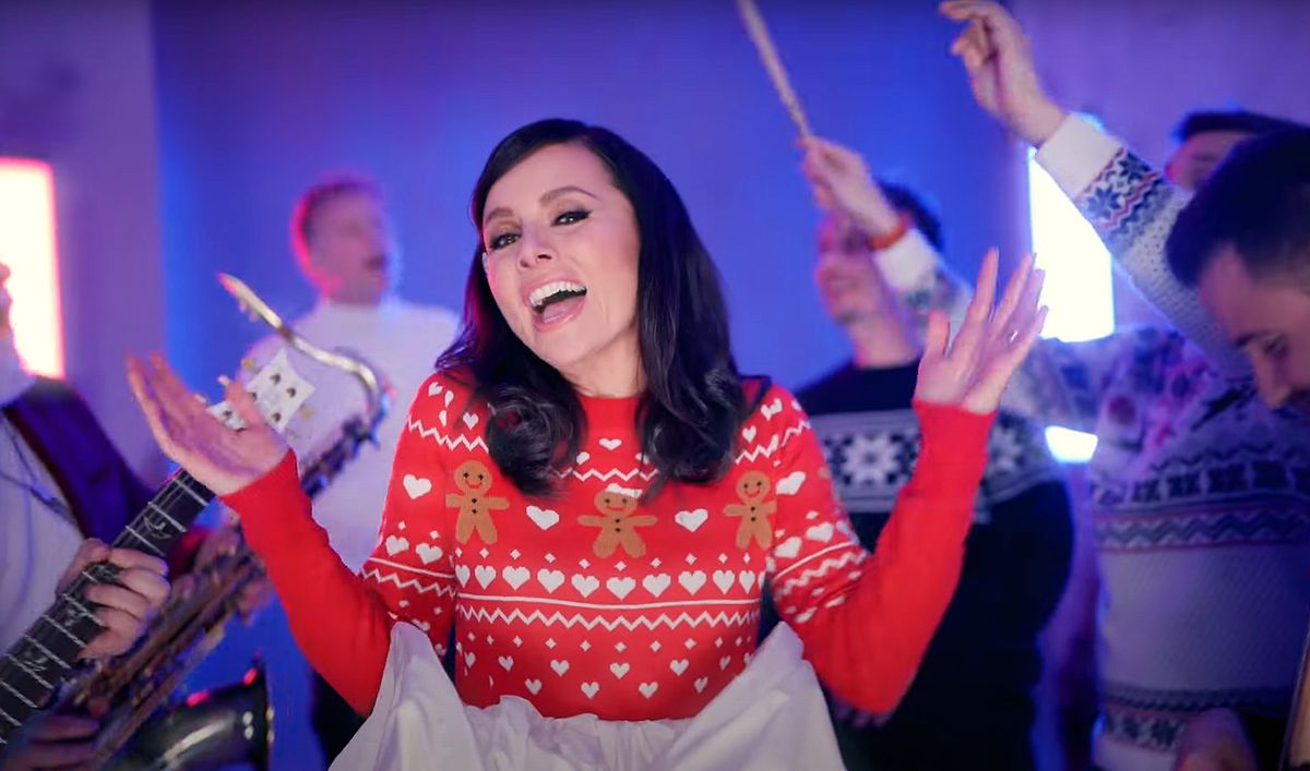 Zséda 17 év után új karácsonyi dallal jelentkezik – Komáromban élőben is bemutatja (KLIP)