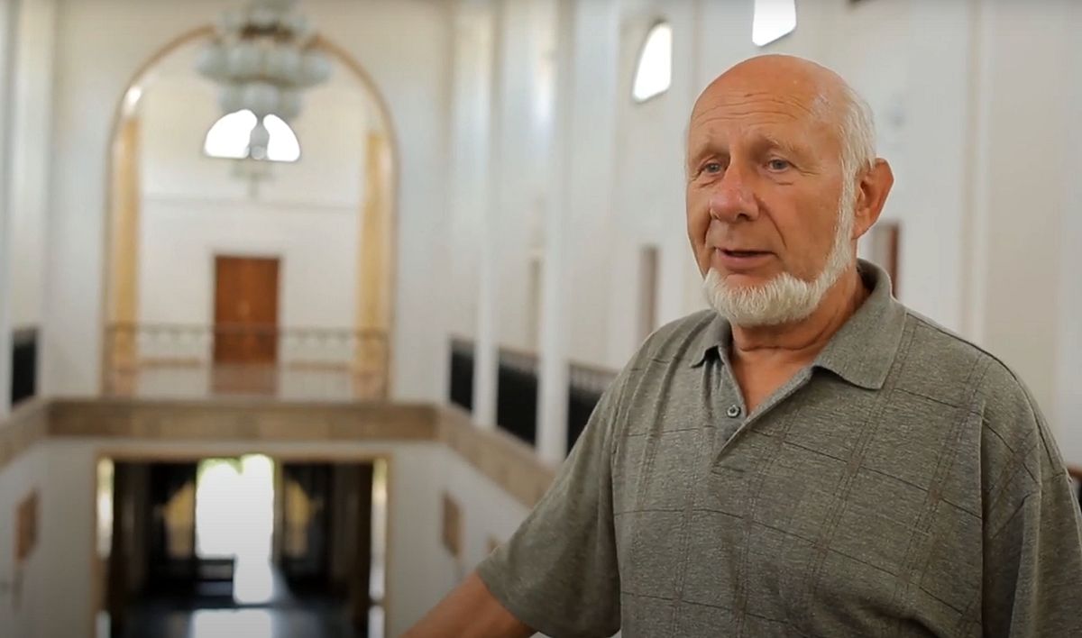 80 éves Ternovszky Béla, aki a Macskafogóval nemzetközi hírnévre tett szert