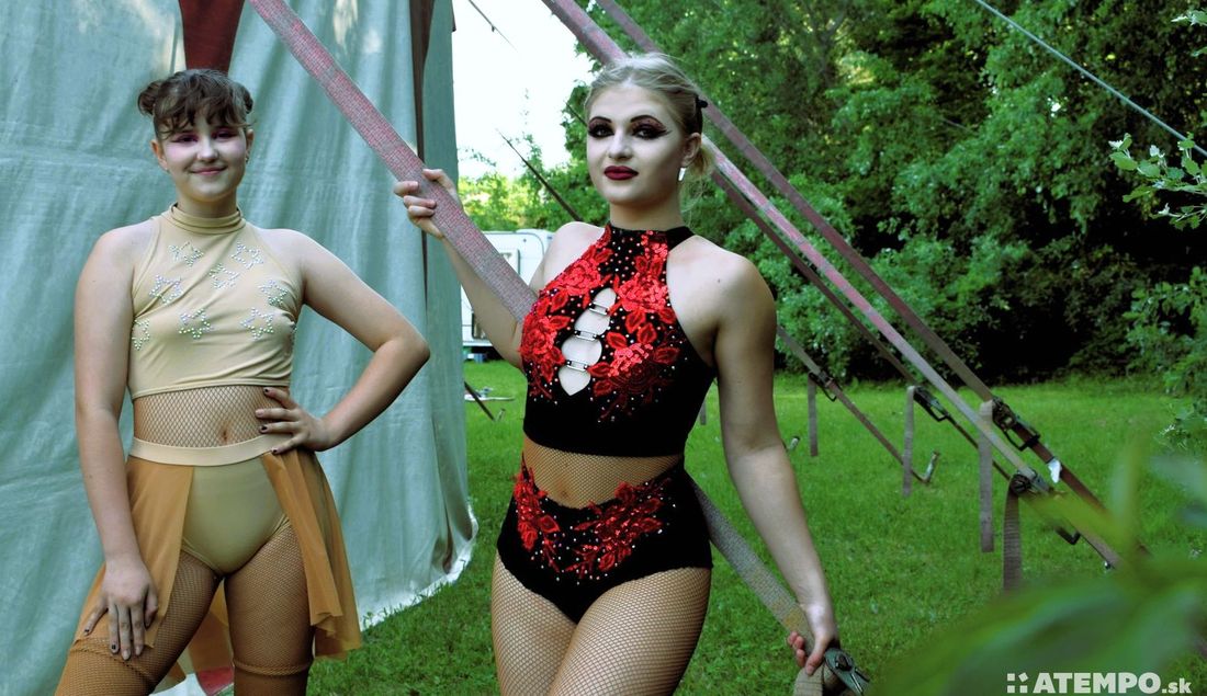 PorondMester: Cirkuszhercegnők – Donnert Kira és Kraj Tiffany, a manézs csillagai (RIPORT)