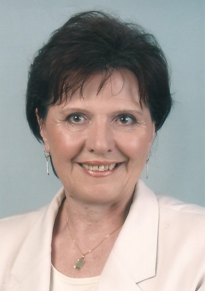 Dr. Hecht Anna